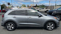 2022 Kia Niro LXS